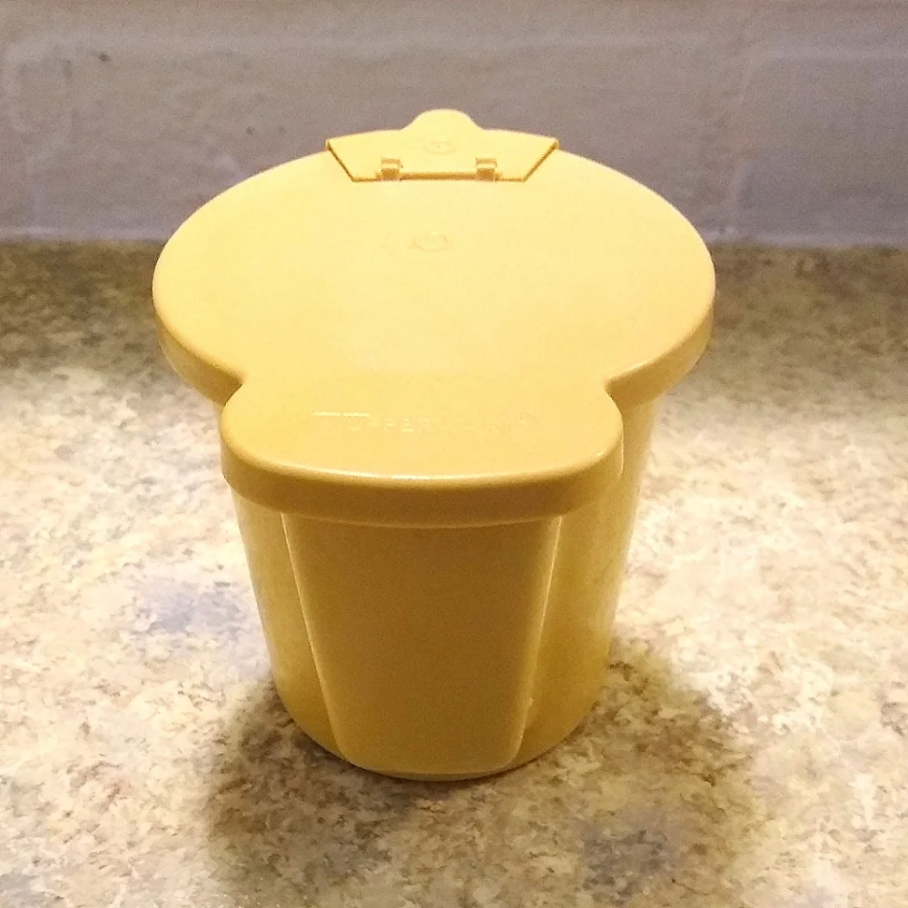 Vintage Tupperware Creamer